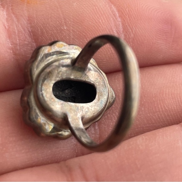 Vintage Sterling Silver marcasite Heart Ring - Picture 6 of 10